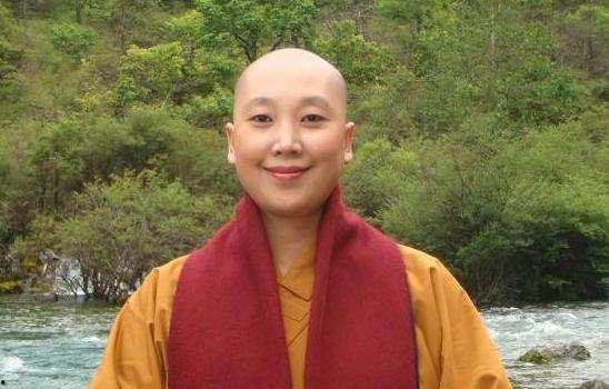 明星出家,揭秘明星出家背后的故事