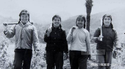 艰苦岁月图片,艰苦岁月中的坚韧与奋斗