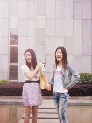 四个人照片,探寻四位主角的独特故事”